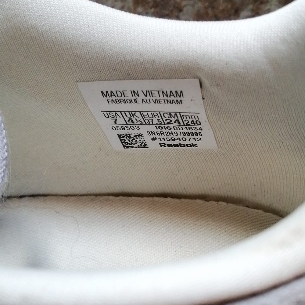 Lilac Reebok's - Picture 7 of 8
